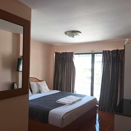 Patong Rose Guest House 50M To Beach מראה חיצוני תמונה
