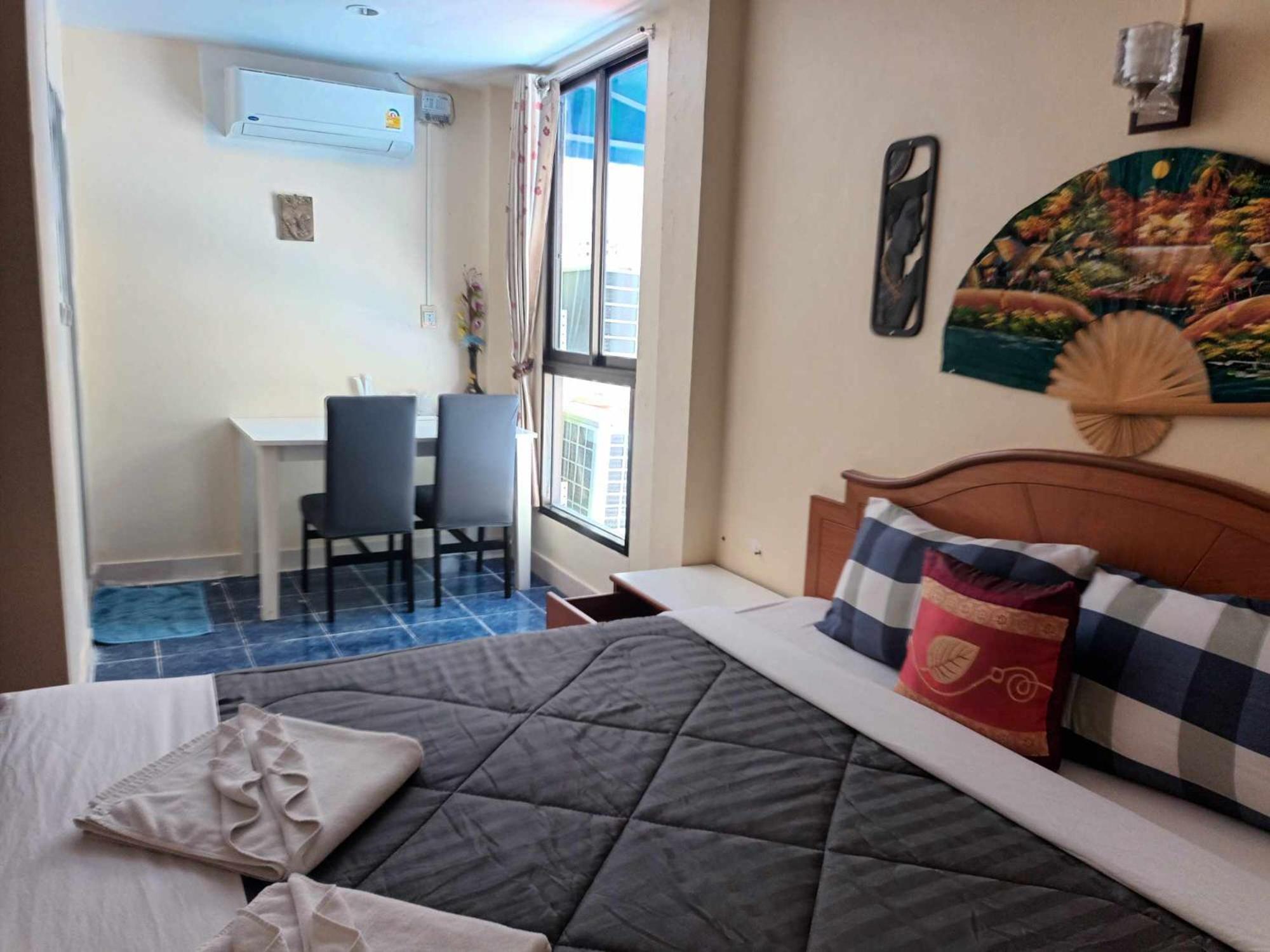 Patong Rose Guest House 50M To Beach מראה חיצוני תמונה