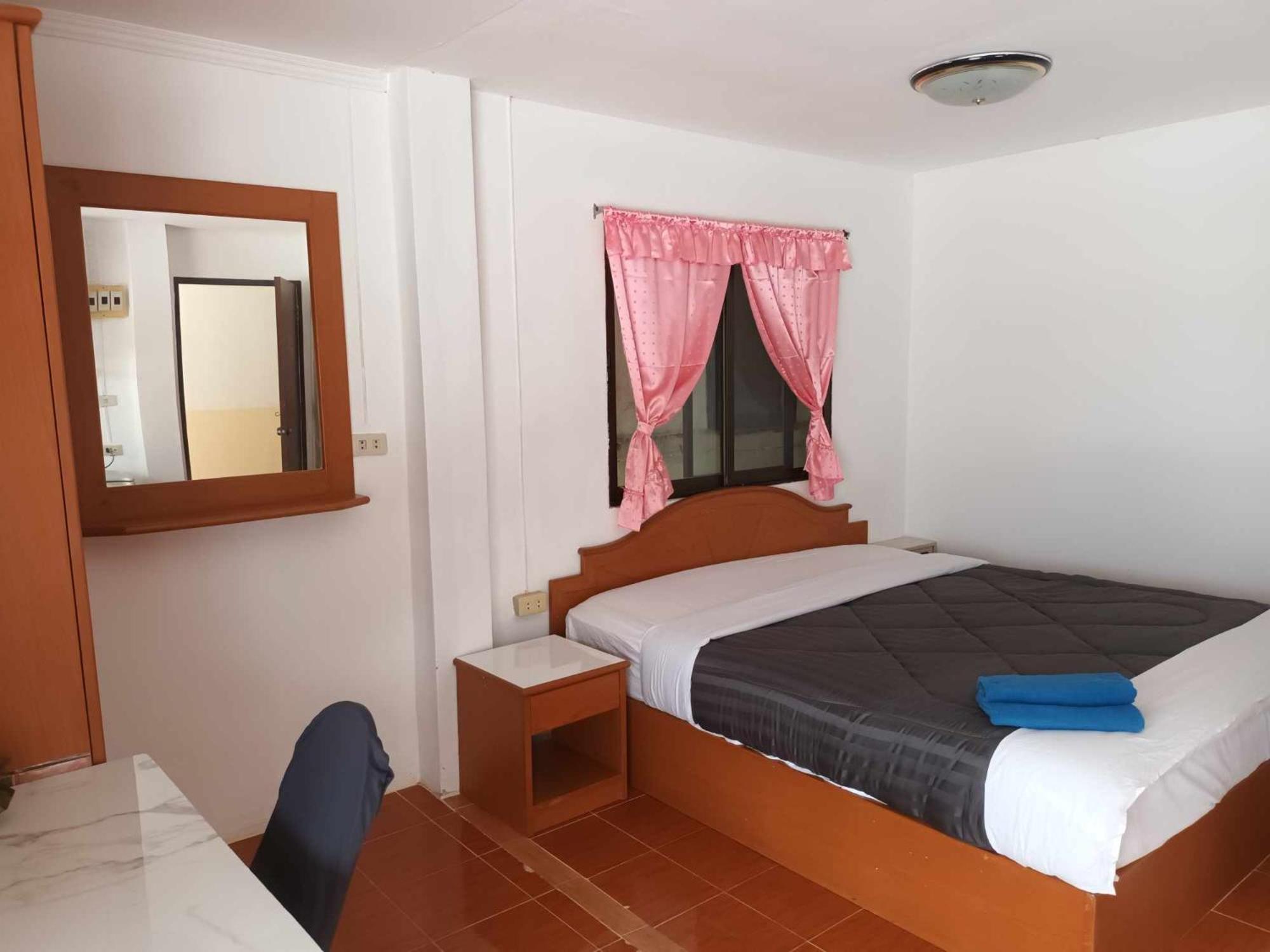 Patong Rose Guest House 50M To Beach מראה חיצוני תמונה
