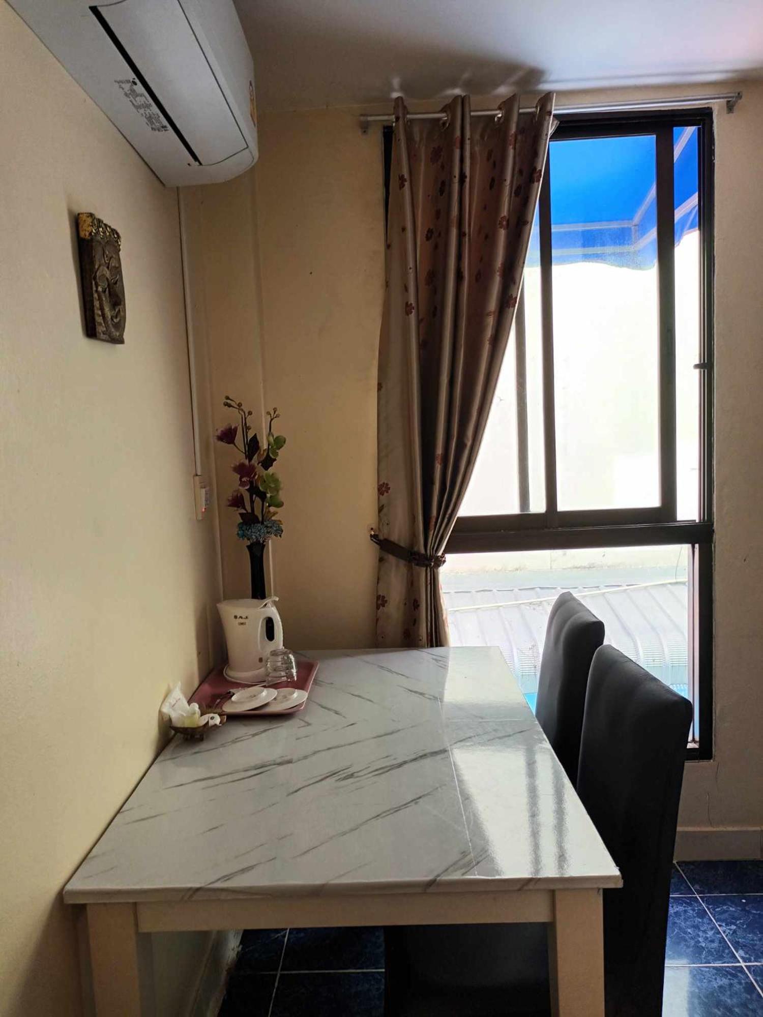 Patong Rose Guest House 50M To Beach מראה חיצוני תמונה