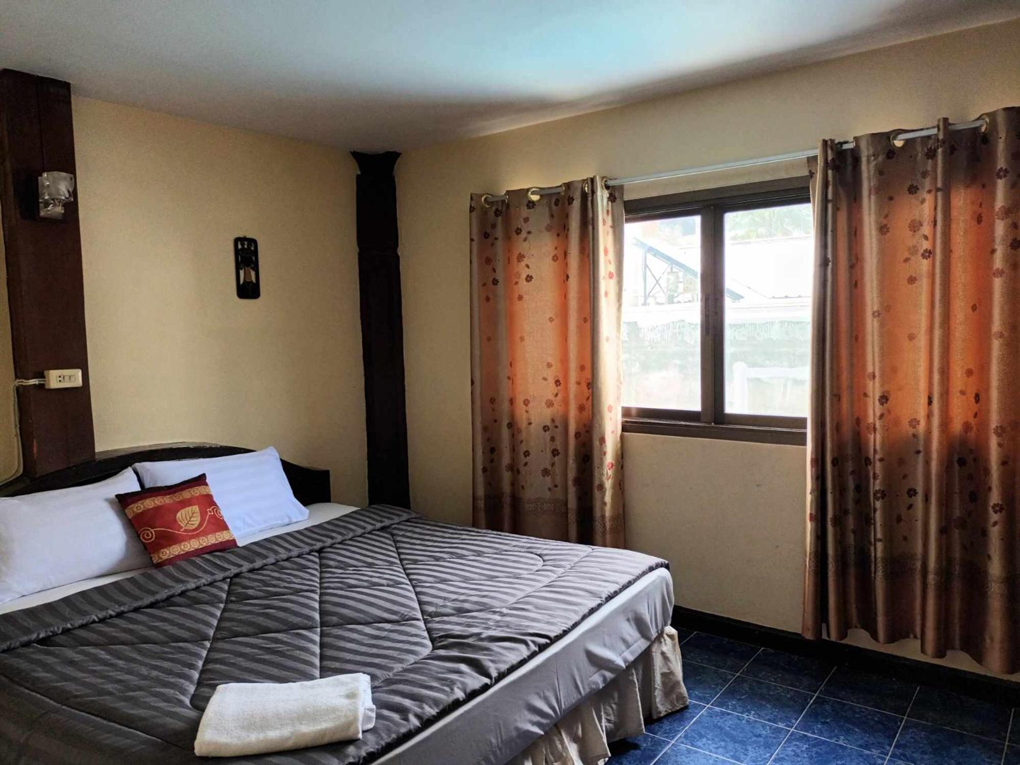 Patong Rose Guest House 50M To Beach מראה חיצוני תמונה