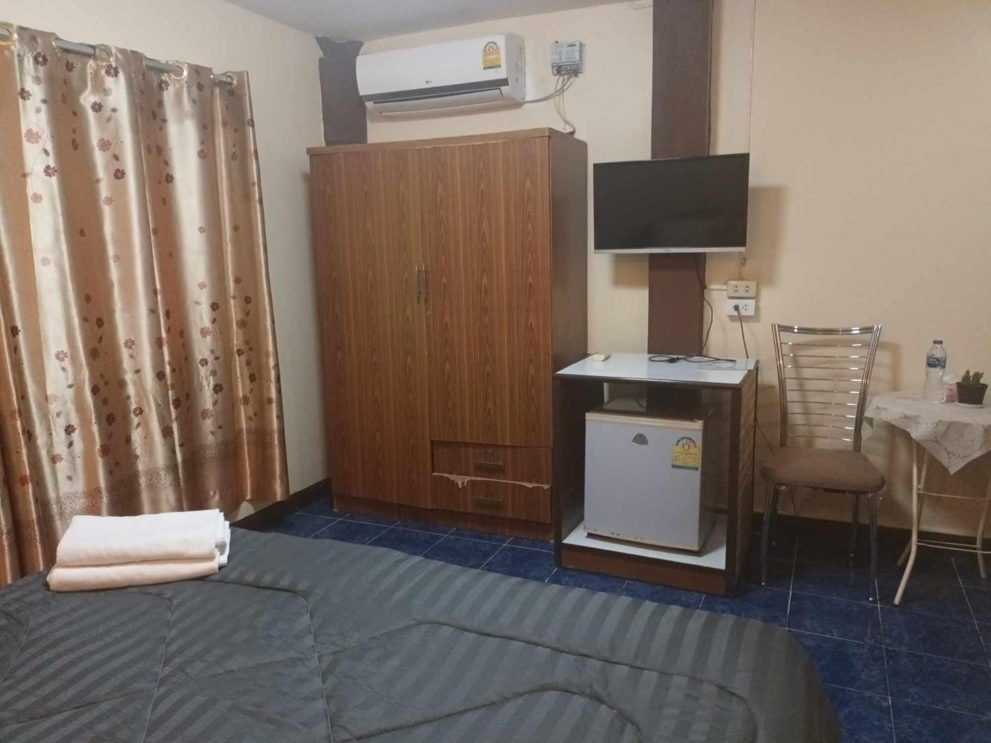 Patong Rose Guest House 50M To Beach מראה חיצוני תמונה