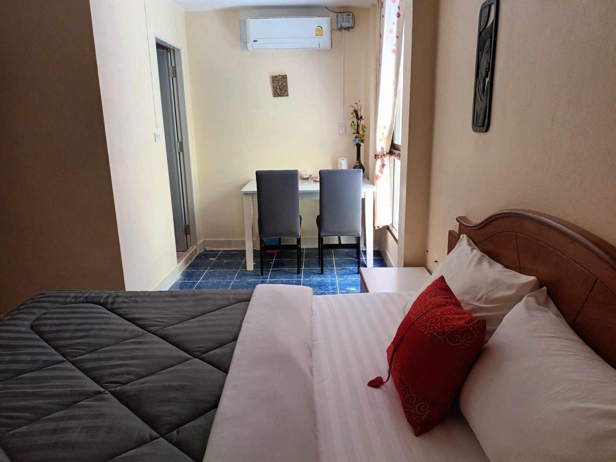 Patong Rose Guest House 50M To Beach מראה חיצוני תמונה